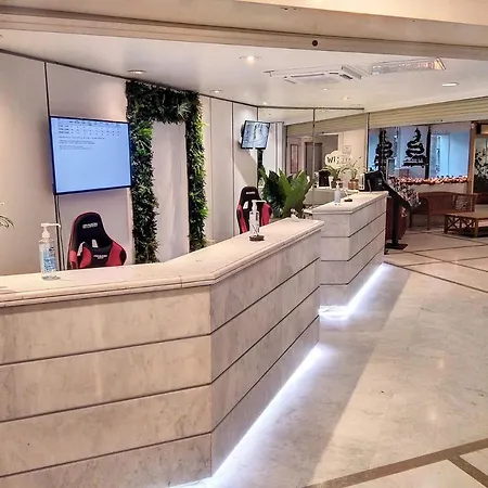 Résidence Graziella 423 * Juan-les-Pins